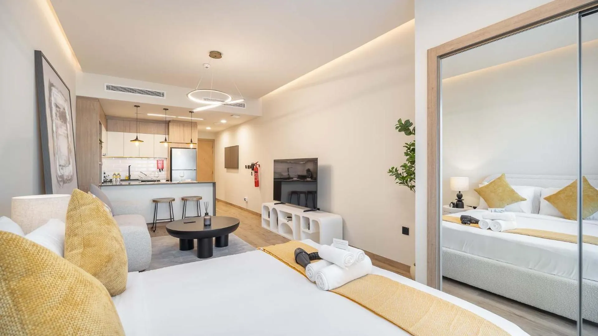 Appartamento Bright & Airy Studio Perfect For 2 In Jvc Dubai Emirati Arabi Uniti