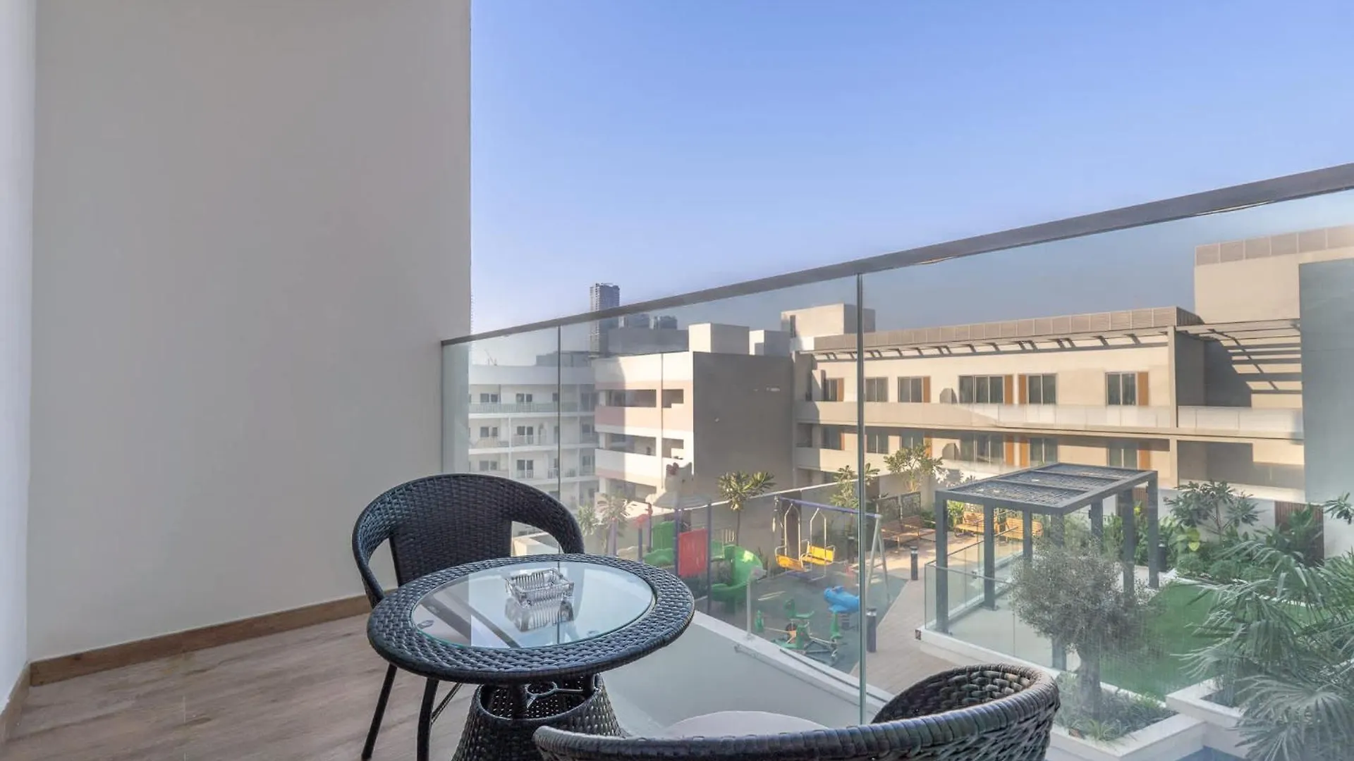Bright & Airy Studio Perfect For 2 In Jvc Dubai Apartment