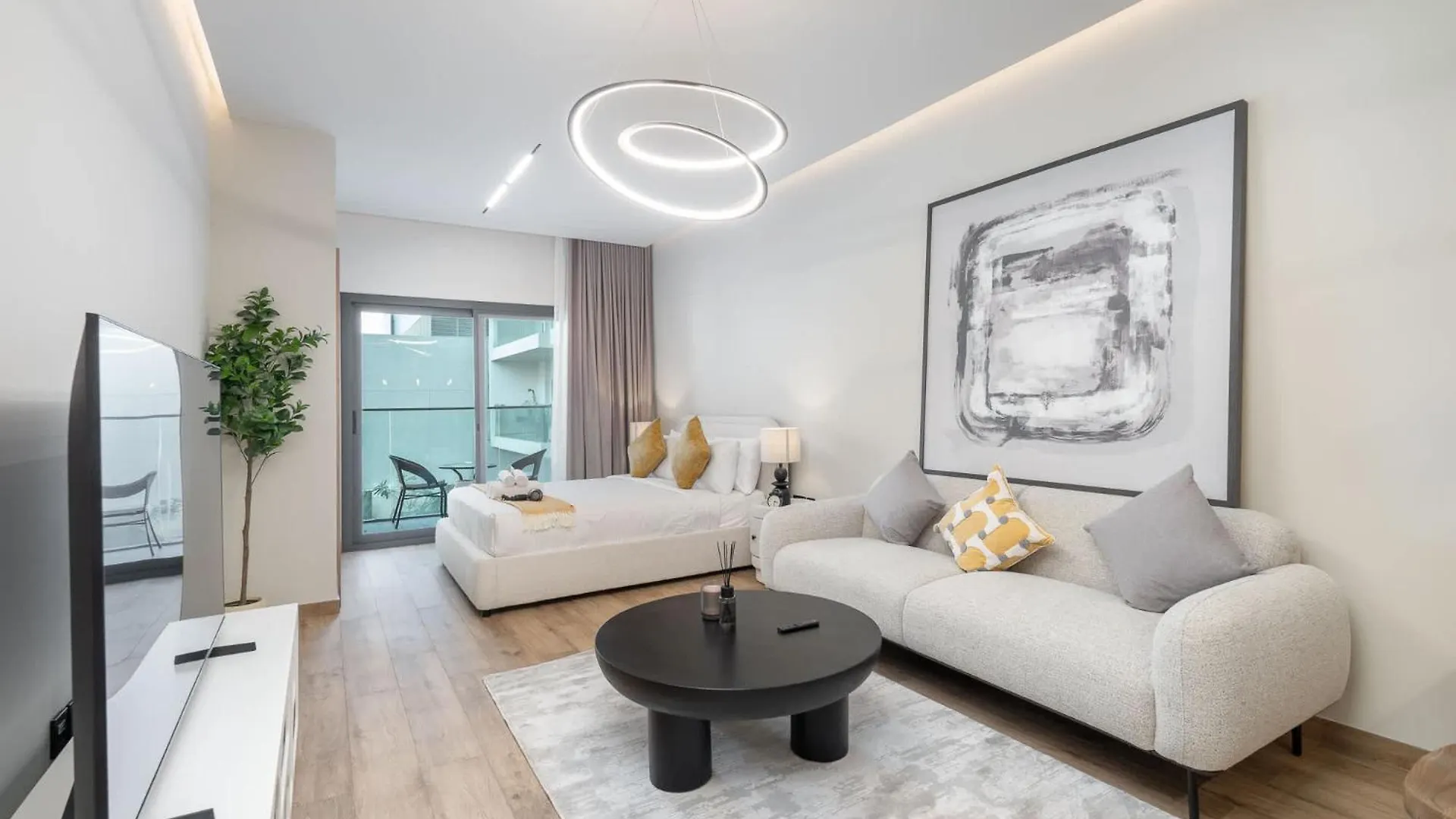 Apartment Bright & Airy Studio Perfect For 2 In Jvc Dubai
